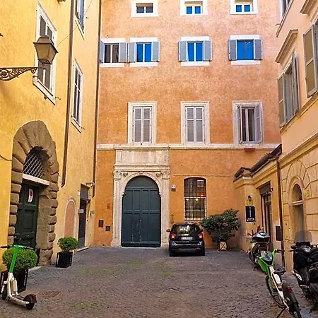 Apartment Coronari Rome