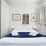 Coronari Apartamento
